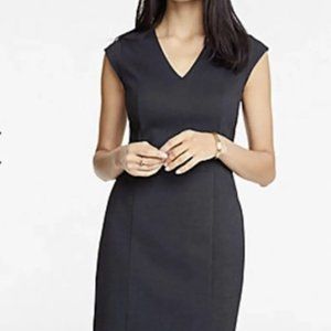 Ann Taylor Black V Neck Dress in Bi Stretch Suit Size 8